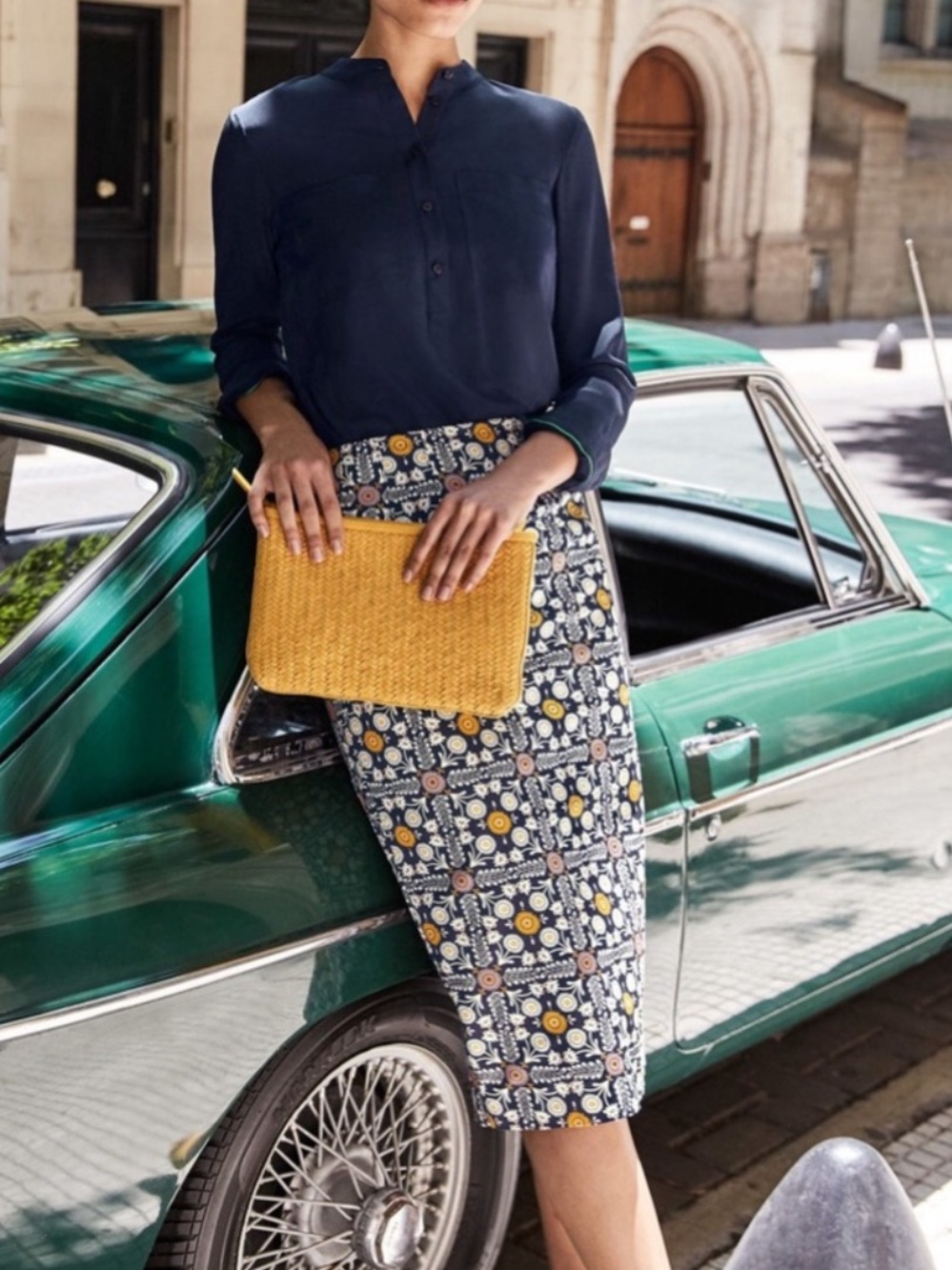 Boden Chatterley Pencil Skirt in Navy Trellis Tile Floral Print | US 6 R